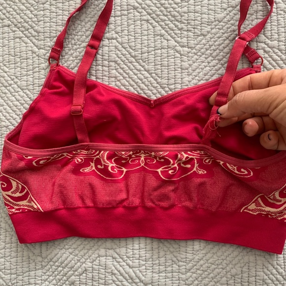 Athleta sports bra - Picture 2 of 3